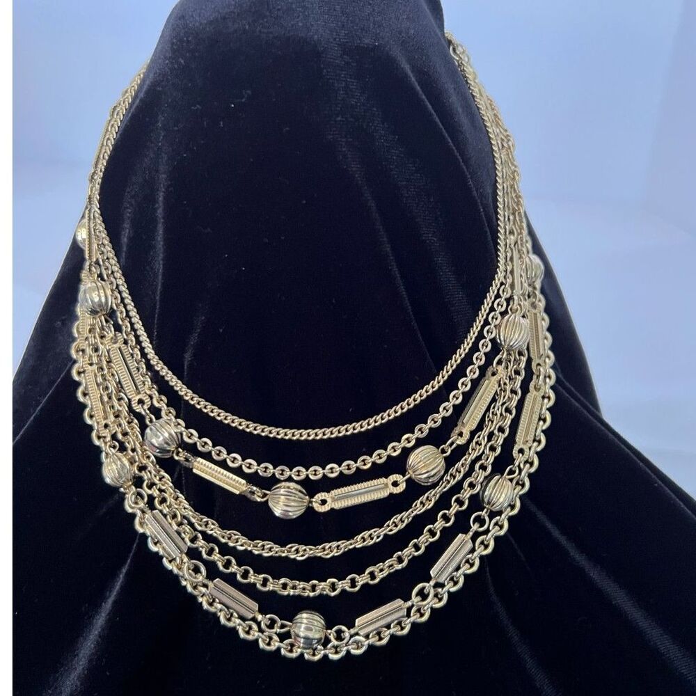 VTG Lisner 7 strand 16 " necklace Gold tone  good condition